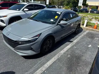 Hyundai ELANTRA Híbrido 2021 Azul 4p Sedán