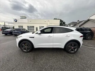 Jaguar E-PACE 2020 AWD P250 Edición Bandera de Chequeado 4p SUV