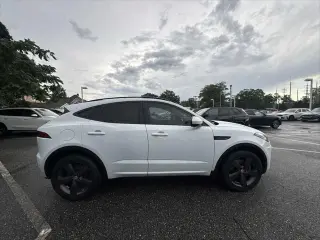 Jaguar E-PACE 2020 AWD P250 Edición Bandera de Chequeado 4p SUV