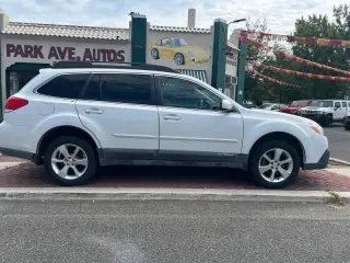 Subaru Outback 2014