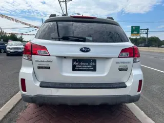 Subaru Outback 2014