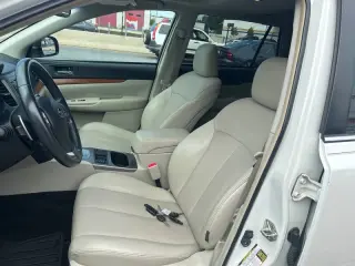 Subaru Outback 2014