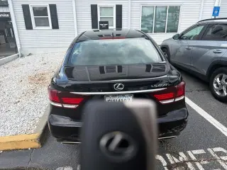 Lexus LS 460 2017 L 4dr Sedán