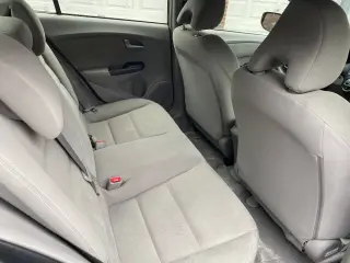 Honda Insight 2013