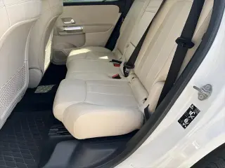 Mercedes-Benz GLB 2021 AWD GLB 250 4MATIC 4p SUV