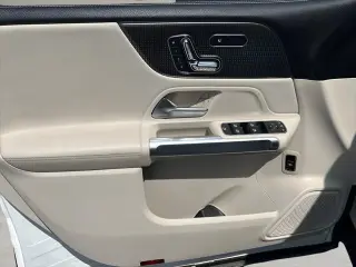 Mercedes-Benz GLB 2021 AWD GLB 250 4MATIC 4p SUV