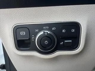 Mercedes-Benz GLB 2021 AWD GLB 250 4MATIC 4p SUV