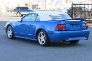 2000 Ford Mustang