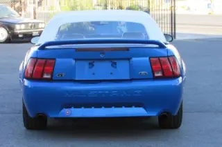 2000 Ford Mustang