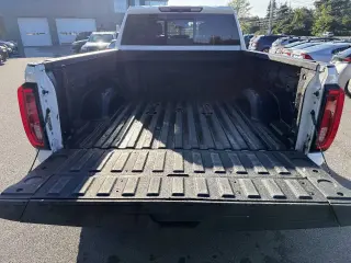 GMC Sierra 3500HD 2023