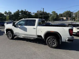 GMC Sierra 3500HD 2023