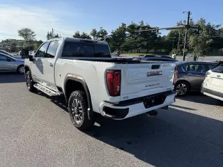 GMC Sierra 3500HD 2023