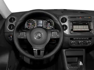 Volkswagen Tiguan 2013 SE 4p SUV