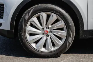 Jaguar E-PACE 2018 AWD P250 SE 4dr SUV
