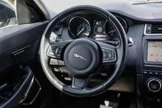 Jaguar E-PACE 2018 AWD P250 SE 4dr SUV