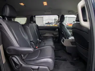 Kia Carnival 2025 LXS 4dr Minivan