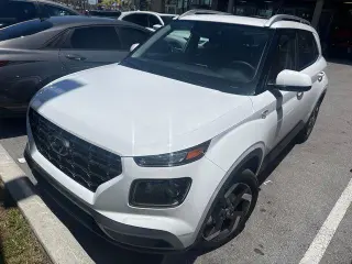 Hyundai VENUE 2026 SEL 4dr Crossover