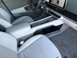 Hyundai IONIQ 6 2024 SEL 4p Sedan