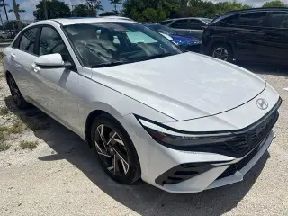 Hyundai ELANTRA 2024 SEL 4dr Sedan