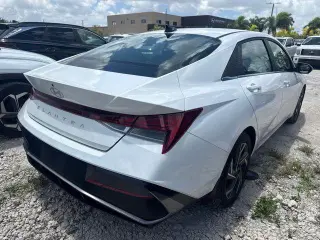 Hyundai ELANTRA 2024 SEL 4dr Sedan