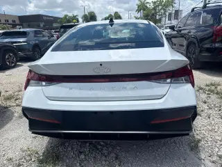 Hyundai ELANTRA 2024 SEL 4dr Sedan