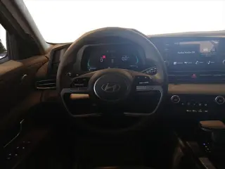 Hyundai ELANTRA Hybrid 2025 Azul 4p Sedan