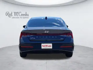 Hyundai ELANTRA Hybrid 2025 Azul 4p Sedan
