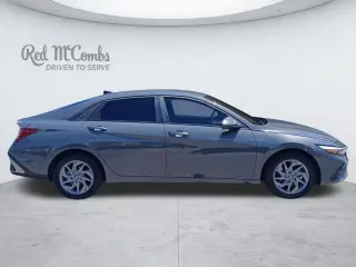 Hyundai ELANTRA Hybrid 2025 Azul 4p Sedan