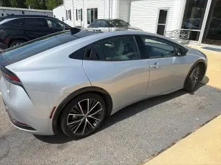 Toyota Prius 2025 Limited 4p Hatchback