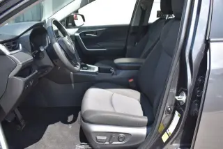 Toyota RAV4 Hybrid 2025 AWD XLE 4dr SUV