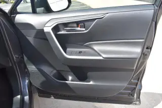 Toyota RAV4 Hybrid 2025 AWD XLE 4dr SUV