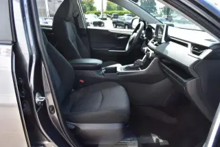 Toyota RAV4 Hybrid 2025 AWD XLE 4dr SUV
