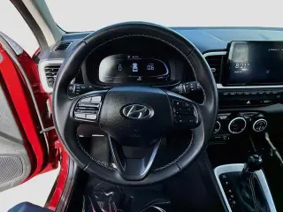 Hyundai VENUE 2024 Limited 4p Crossover