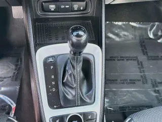 Hyundai VENUE 2024 Limited 4p Crossover