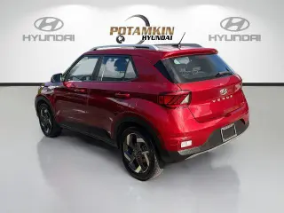 Hyundai VENUE 2024 Limited 4p Crossover