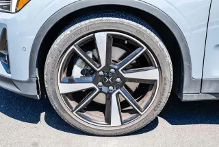 Polestar 2 2022 AWD Long Range Dual Motor 4p Fastback