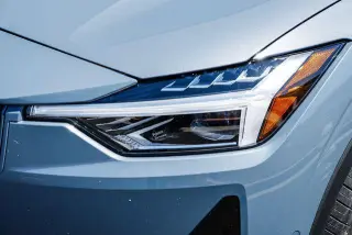 Polestar 2 2022 AWD Long Range Dual Motor 4p Fastback