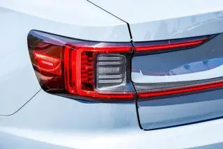 Polestar 2 2022 AWD Long Range Dual Motor 4p Fastback