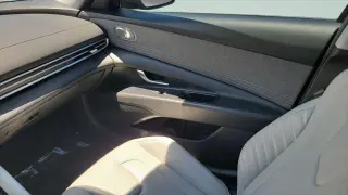Hyundai ELANTRA Híbrido 2025 Limited Sedán 4 puertas