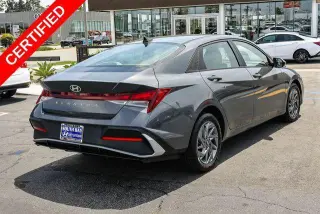 Hyundai ELANTRA 2024 SEL 4dr Sedán