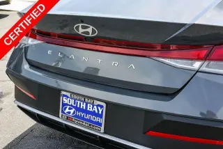 Hyundai ELANTRA 2024 SEL 4dr Sedán