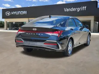 Hyundai ELANTRA 2025 SE 4dr Sedan