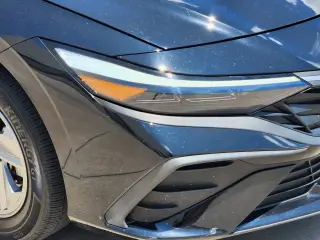 Hyundai ELANTRA 2025 SE 4dr Sedan