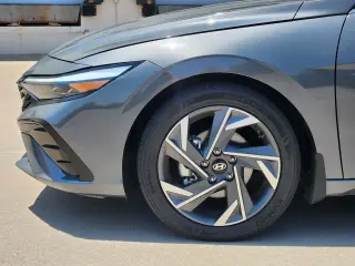 Hyundai ELANTRA 2024 SEL 4dr Sedan