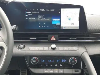 Hyundai ELANTRA Hybrid 2025 SEL Sport 4dr Sedan