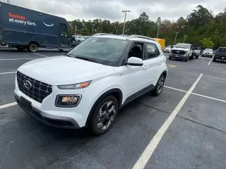 Hyundai VENUE 2025 SEL 4dr Crossover