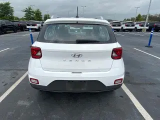 Hyundai VENUE 2025 SEL 4dr Crossover