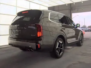 Kia Telluride 2025 S SUV 4 puertas