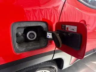 Jeep Renegade 2021 Latitude 4dr SUV