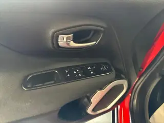 Jeep Renegade 2021 Latitude 4dr SUV